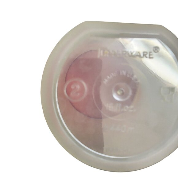 Tupperware Modular Mate Round #2 red seal - Picture 3 of 3